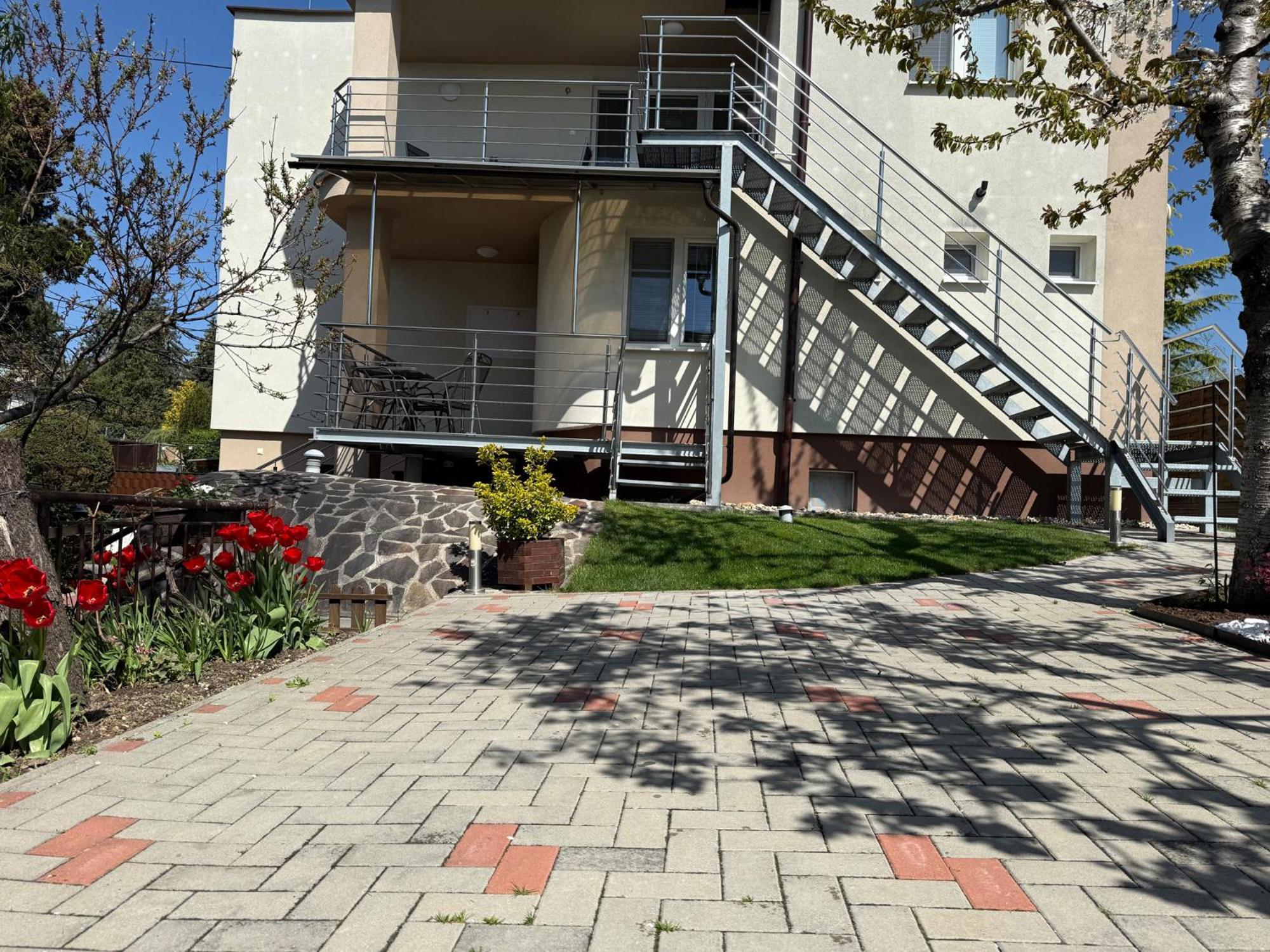 Ubytovanie Zobor Litra Oda fotoğraf