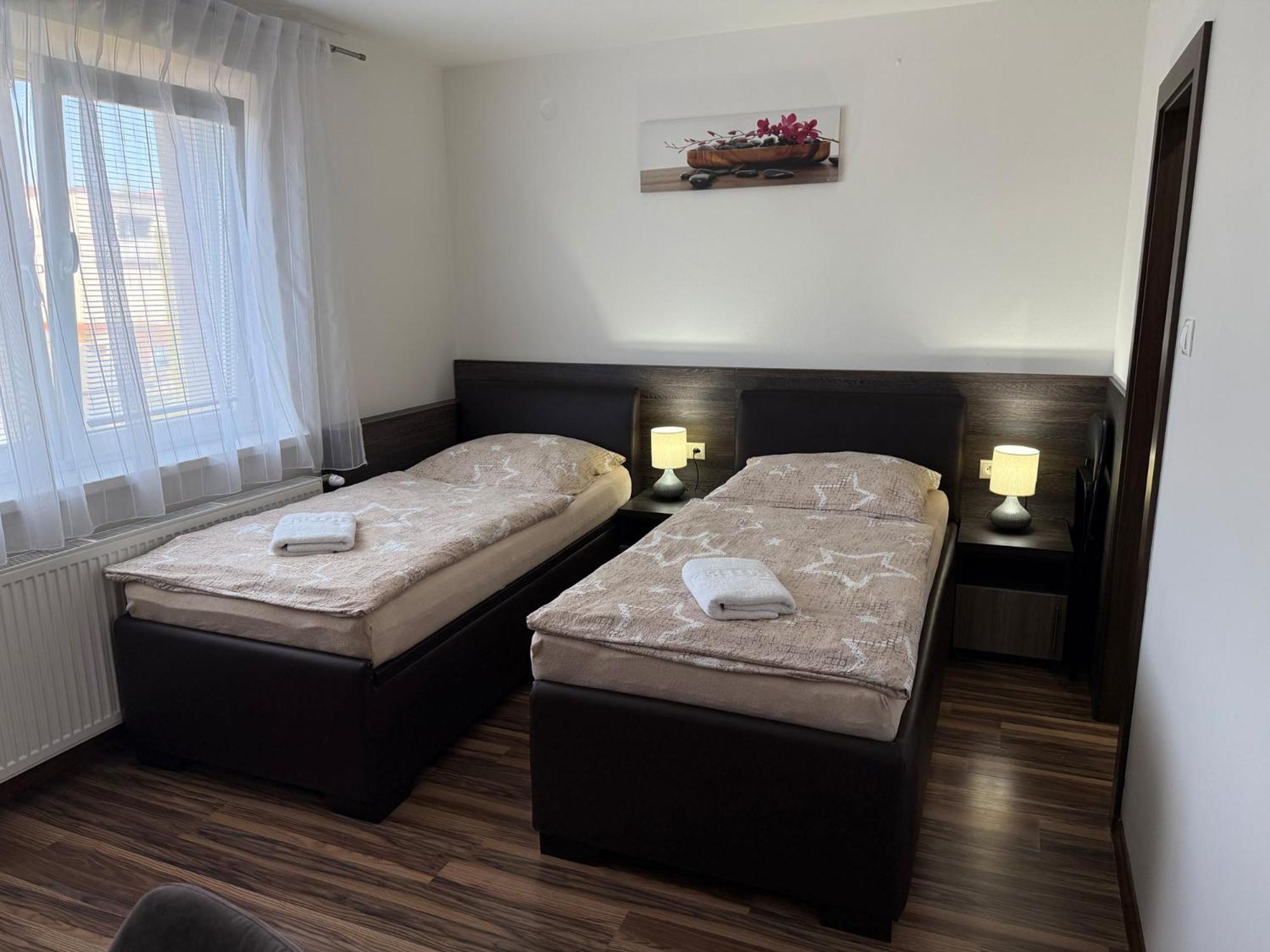 Ubytovanie Zobor Litra Oda fotoğraf